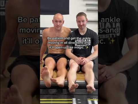 Phục hồi chấn thương mắt cá chân