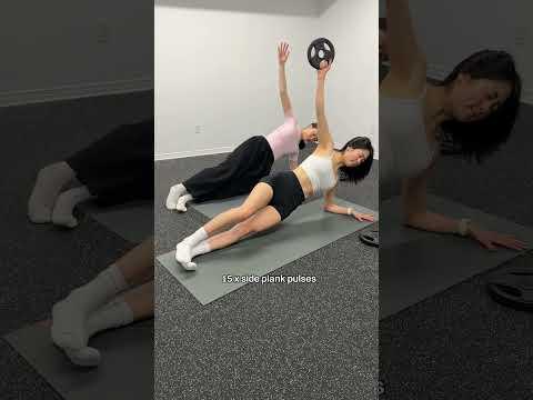 Bài tập bụng cùng con gái - Thử thách không dễ