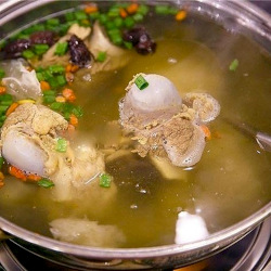 Giới thiệu Nước hầm xương